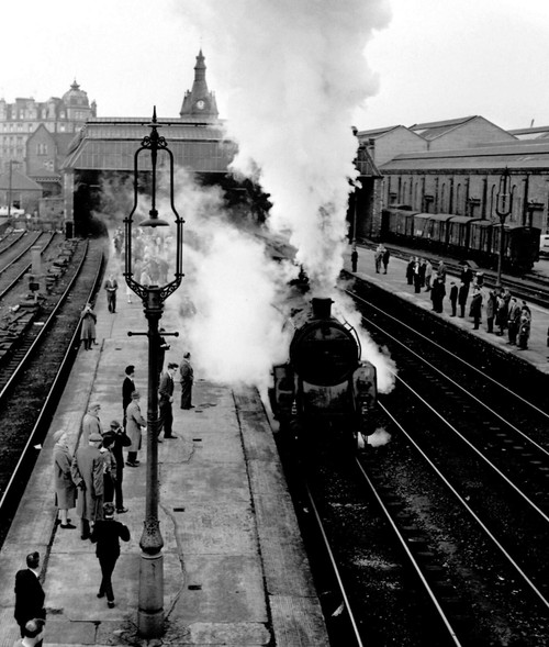 Old Trains 2 station Poster Canvas Movie Film Print A0 A1 A2 A3 A4 A5 A6 Art Wal