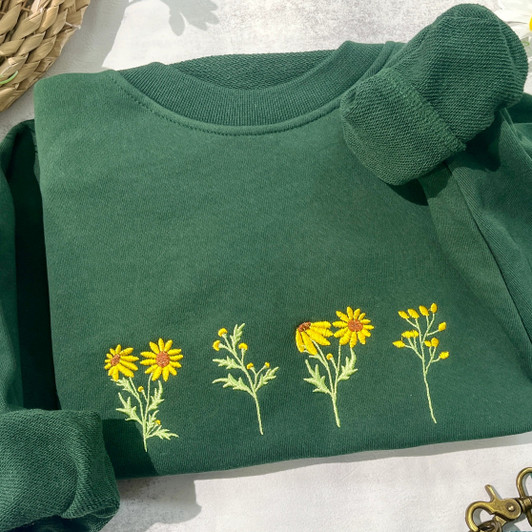 Vintage Yellow Daisies Embroidery Sweatshirt and Hoodie Vintage Yellow Daisies Embroidery Sweatshirt and Hoodie