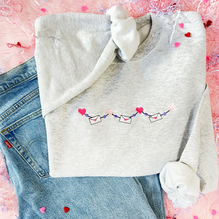 Valentine's Garland Embroidered Gemma Embroidery Sweatshirt and Hoodie