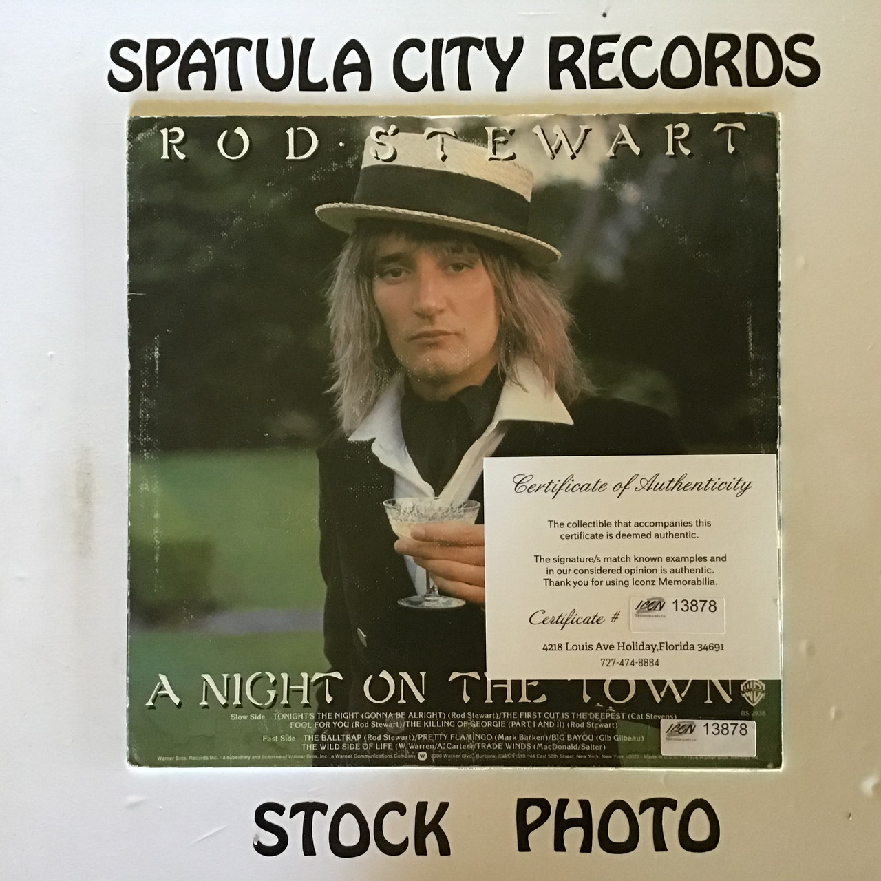 Rod Stewart - A Night on the Town - AUTOGRAPHED - - vinyl record LP