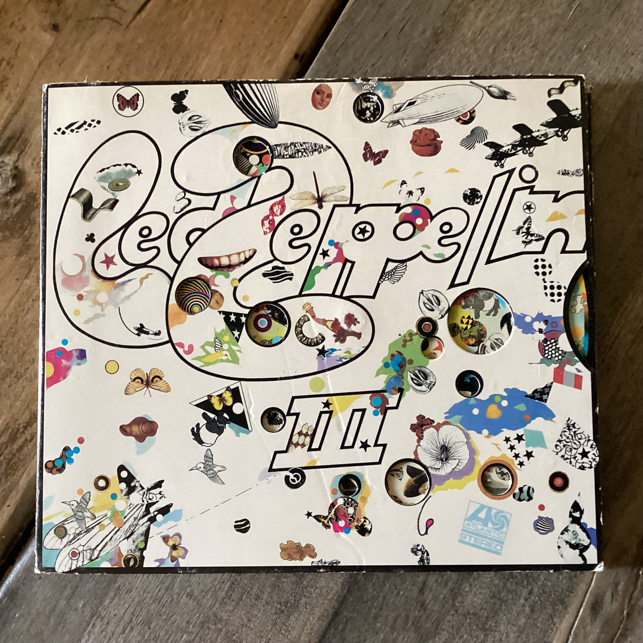 CD COMPACT DISC - Led Zeppelin - III - DOUBLE COMPACT DISC