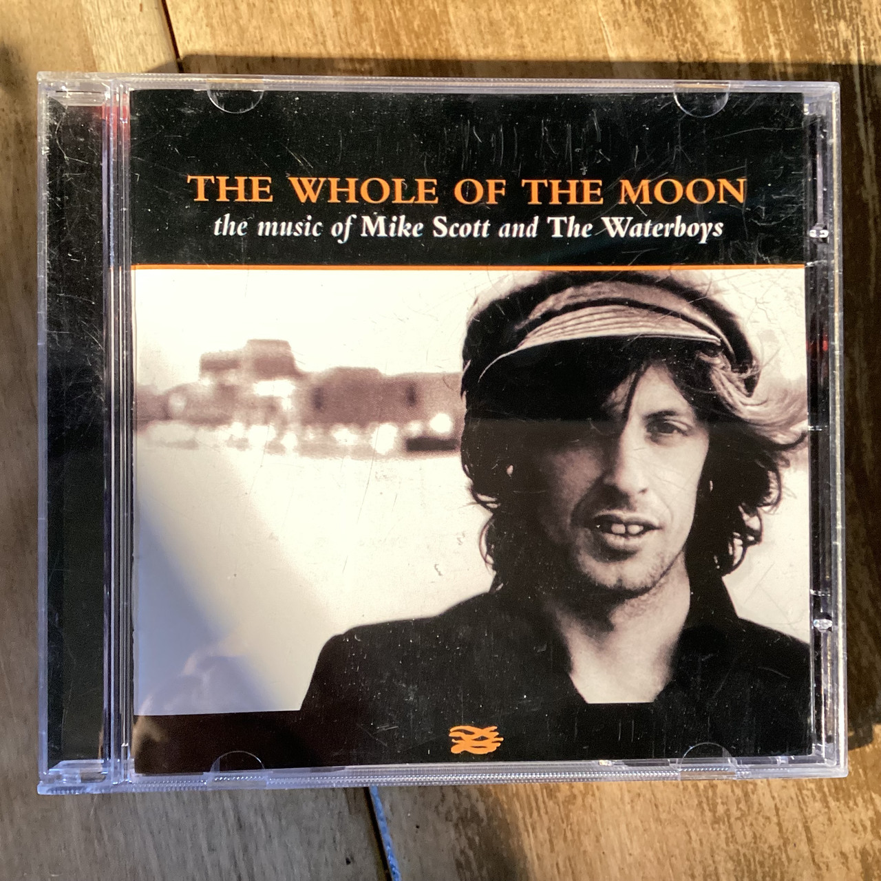 CD COMPACT DISC - Mike Scott and the Waterboys - The Whole of the Moon - COMPACT DISC CD COMPACT DISC - Mike Scott and the Waterboys - The Whole of the Moon - COMPACT DISC