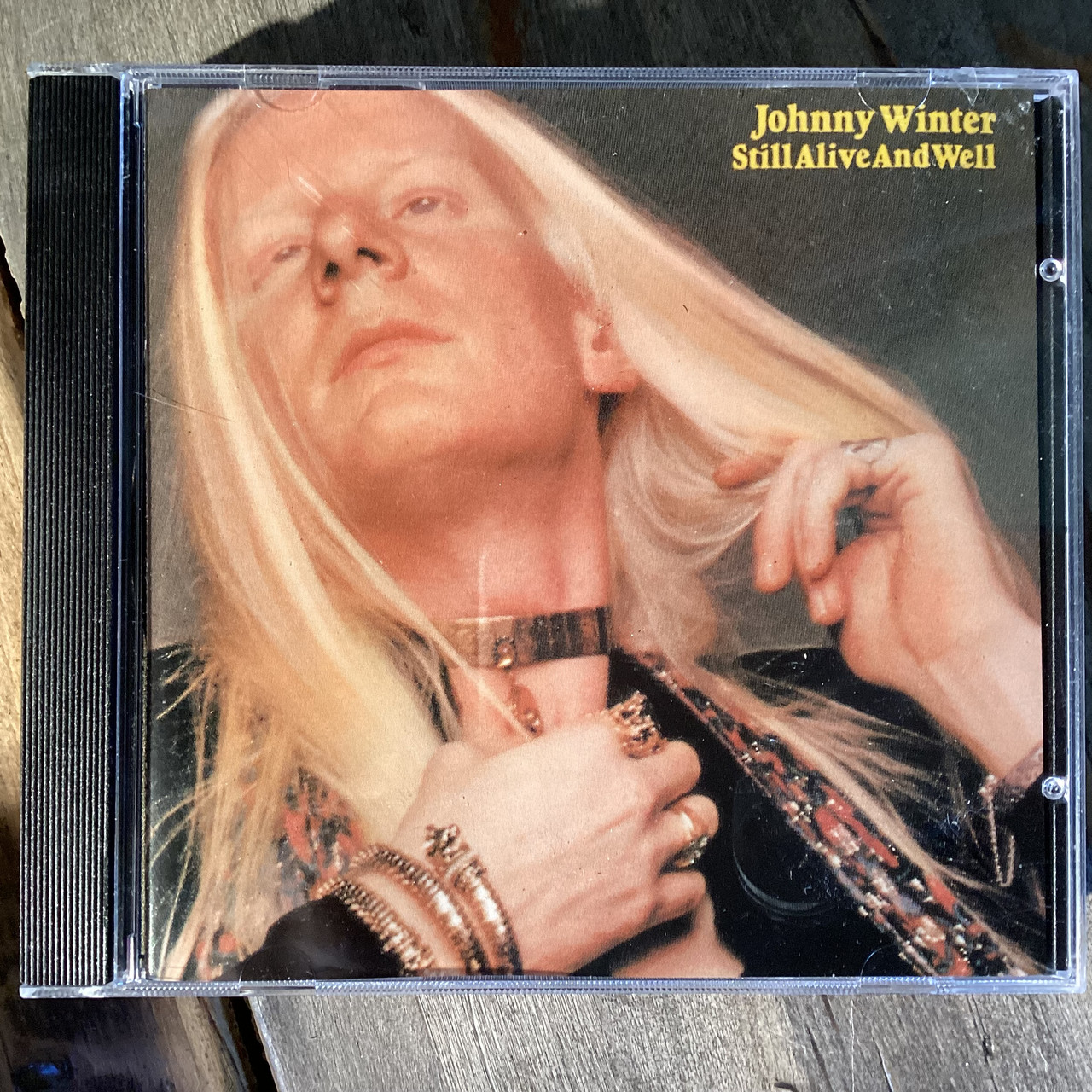 CD COMPACT DISC- Johnny Winter - Still Alive and Well  -  Compact Disc