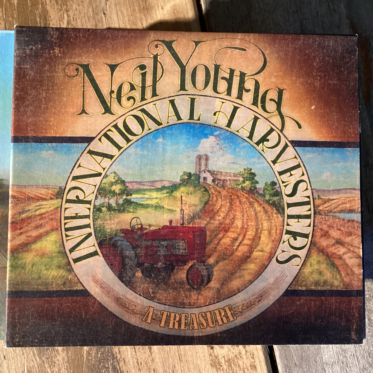 CD COMPACT DISC - Neil Young - International Harvesters - A Treasury  - COMPACT DISC