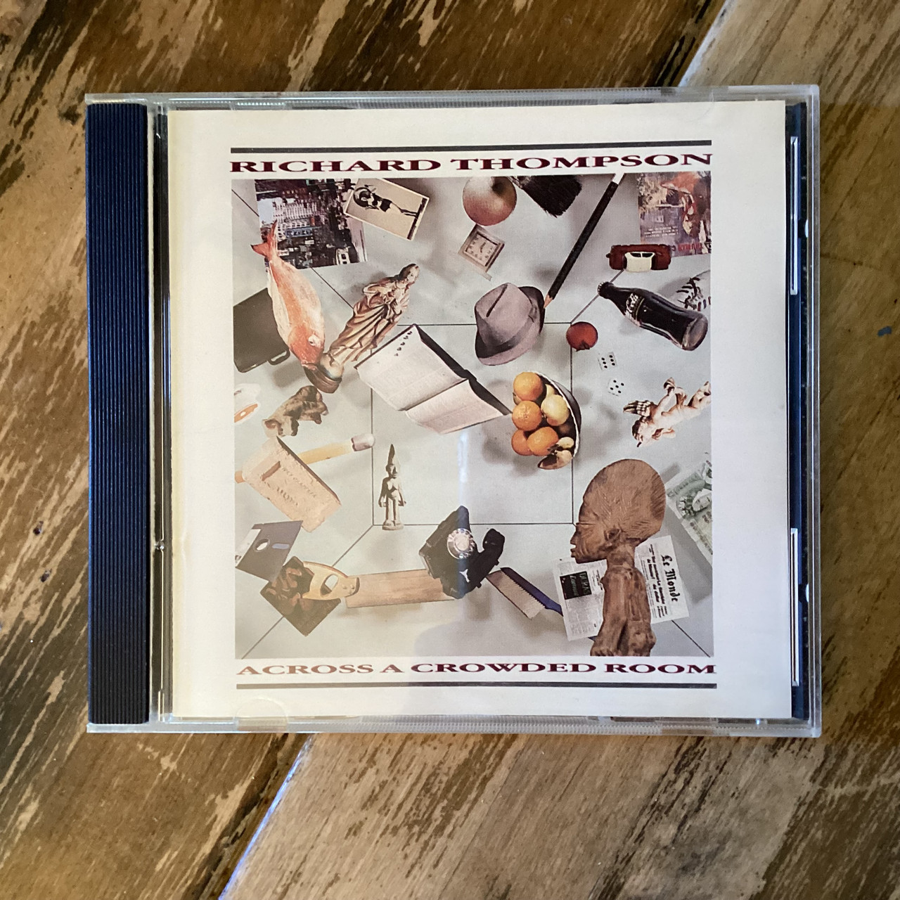 CD COMPACT DISC - Richard Thompson - Across A Crowded Room - COMPACT DISC CD COMPACT DISC - Richard Thompson - Across A Crowded Room - COMPACT DISC