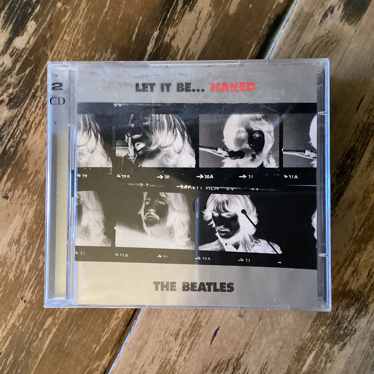 CD COMPACT DISC - The Beatles – Let It Be... Naked - DOUBLE COMPACT DISC CD COMPACT DISC - The Beatles – Let It Be... Naked - DOUBLE COMPACT DISC