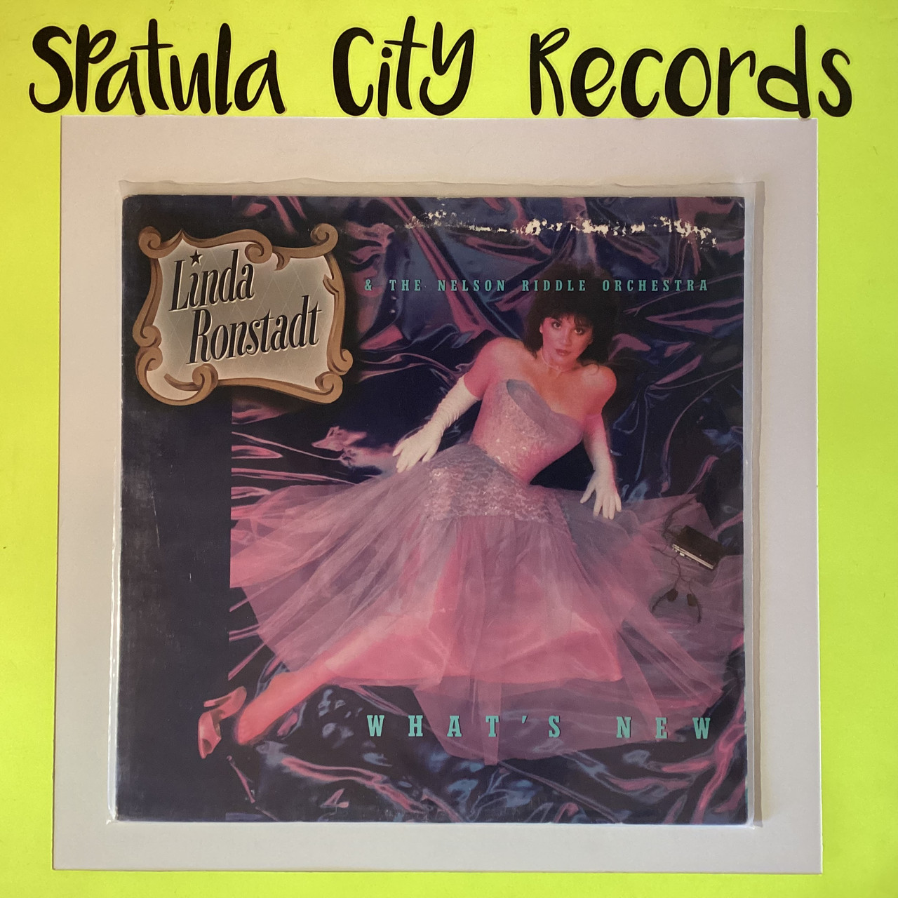 Linda Ronstadt and the Nelson Riddle Orchestra - What's New - vinyl record album LP Linda Ronstadt and the Nelson Riddle Orchestra - What's New - vinyl record album LP