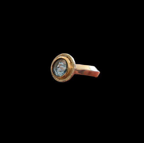 Round London Blue Topaz Ring in 14k