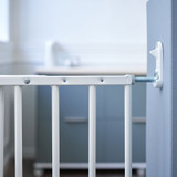 DogSpace Charlie Extra Tall Extending Dog Gate, White (63.5-107cm)  latch