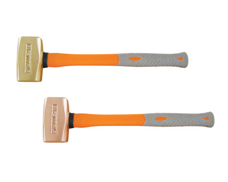 Club Hammer with Heavy Duty Fibreglass Handle Integrated with Rubber Grip 