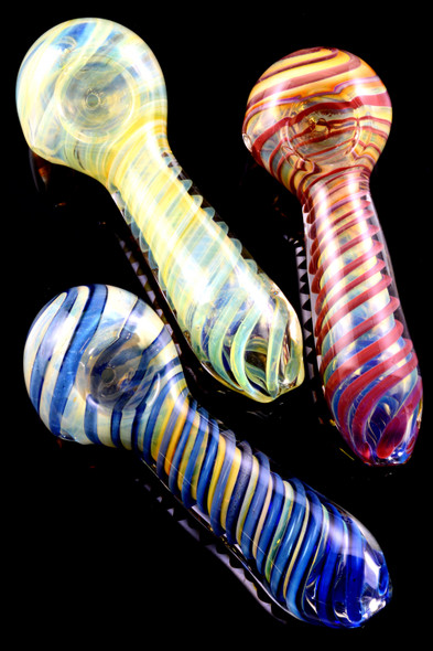 Thick Spiral Striped Color Changing Glass Pipe - P2237