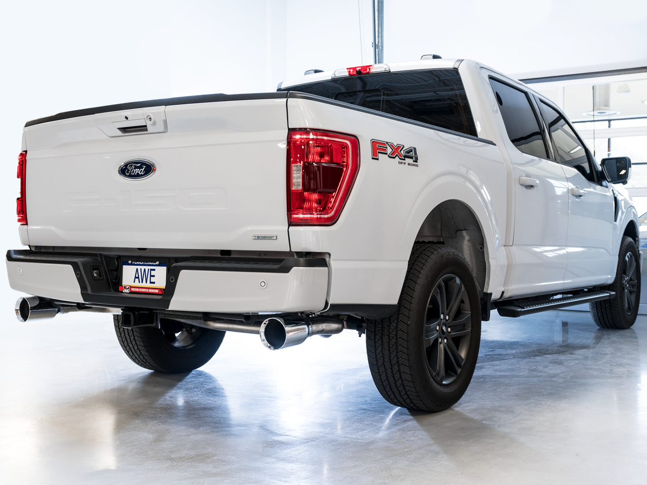 Dual Exhaust Muffler For Ford F-150 98-03 – 2.5in Stainless Flow II With Slash Tip