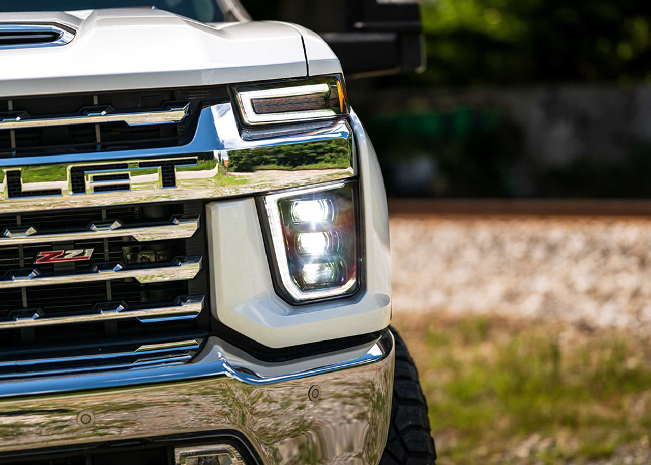 spotlights ミラー付きスポットライト　ローライダー　ボム　 chevy silverado1500-chrome-led-third