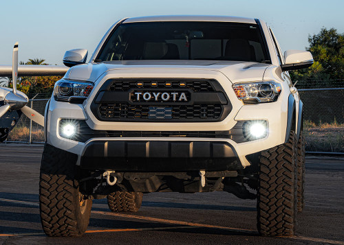 NACHO Toyota Plug N Play Fog Light Kit