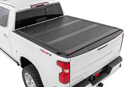 Rough Country Hard Low Profile Bed Cover - 5'9 Inch Bed - Rail Caps - Chevy/GMC 1500/2500HD/3500HD (14-19) - 47119551B