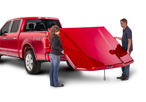 UnderCover Elite LX Tonneau 14-21 Tundra 5ft.6in. w/out Trail Special Edition Storage Boxes Silver Sky - UC4118L-1D6