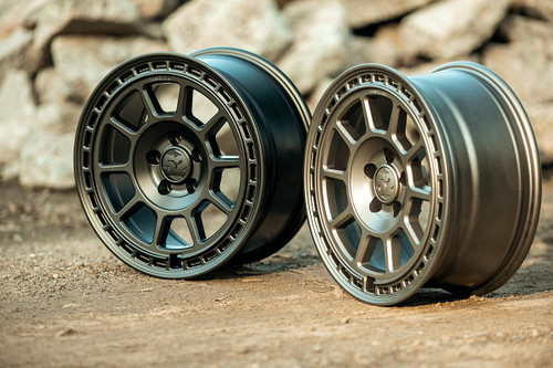 Y＾＾M Hinged License Plate Frame Universal UNITED PACIFIC 21552 License