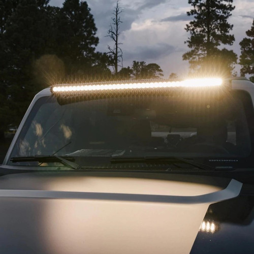 Heretic 40" LED Light Bar Roof Mount Kit: 21+ Bronco