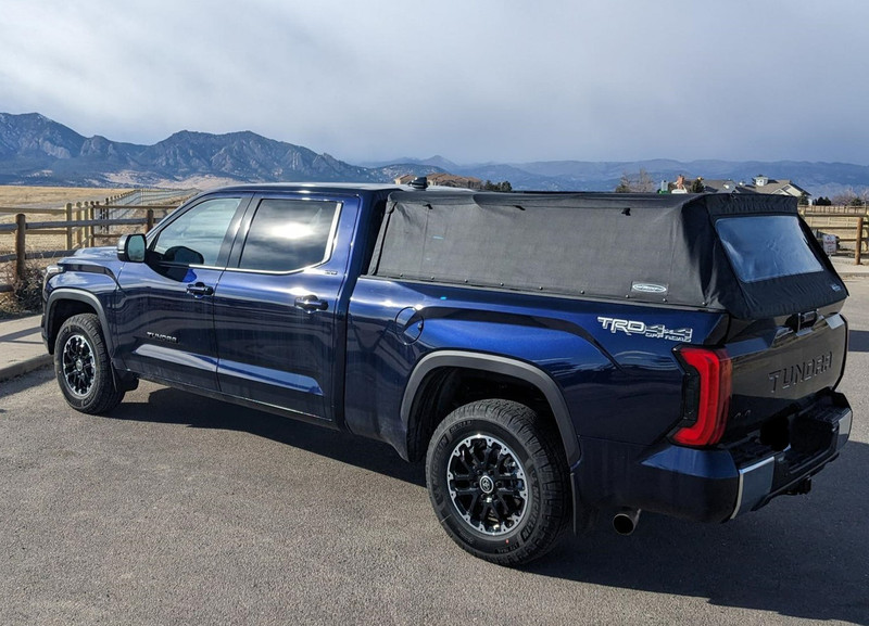 Softopper Grey w/ Standard Clamps for 22-25 Tundra (Std. Bed) - SO-TUN80-GSR