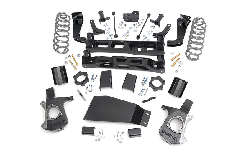 Rough Country 7.5 in. Lift Kit for Chevy/GMC Tahoe/Yukon 2WD/4WD 07-14 - 28600