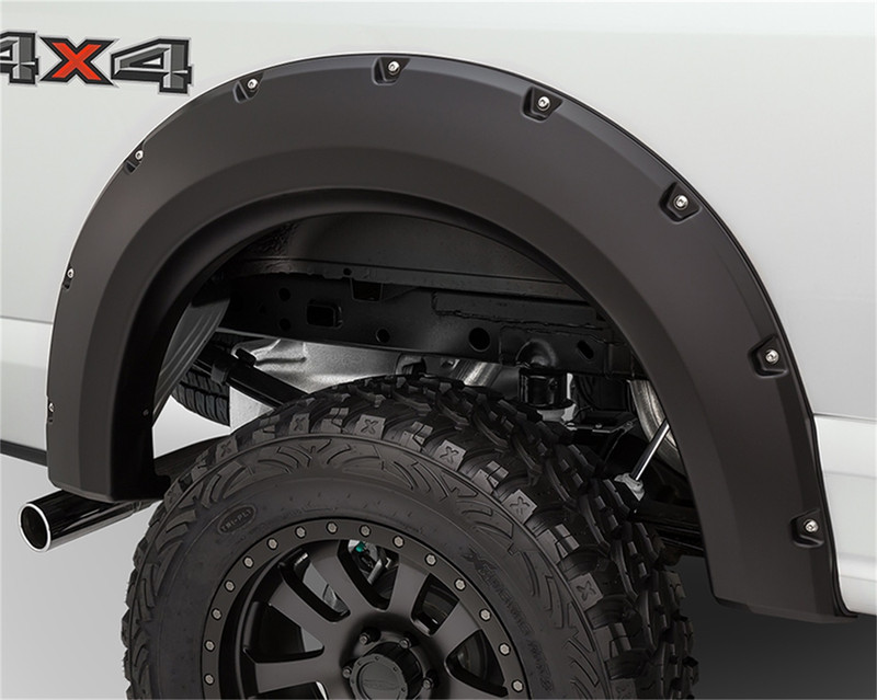 Bushwacker Rear GM 1500 Max Coverage Pocket Fender Flares, Black - 40090-02