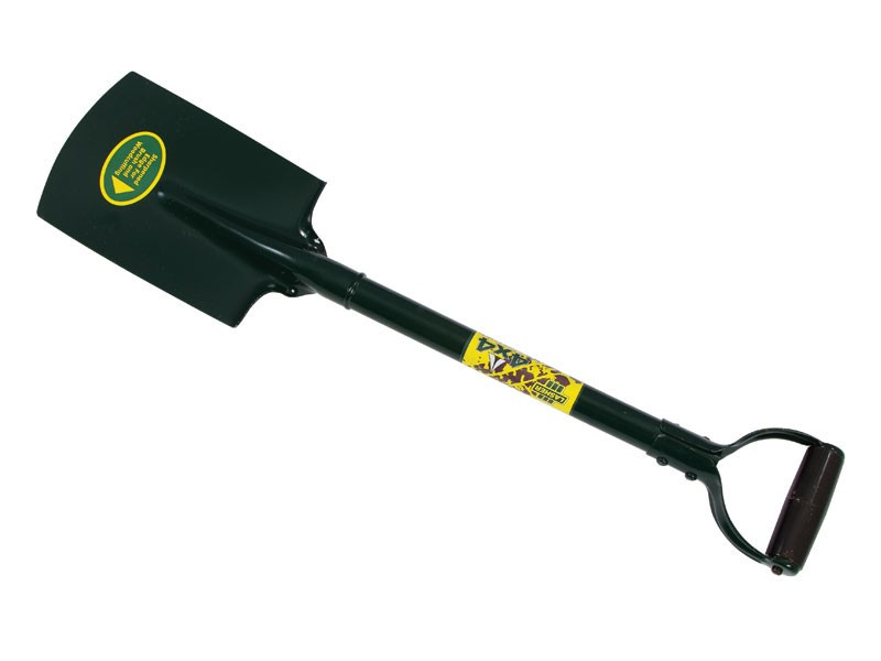 Front Runner Spade/Shovel with Axe Edge - REQU049