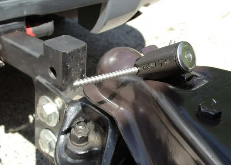 BOLT Lock Trailer Coupler Pin Lock for Ford Side Cut Keys - 7025290