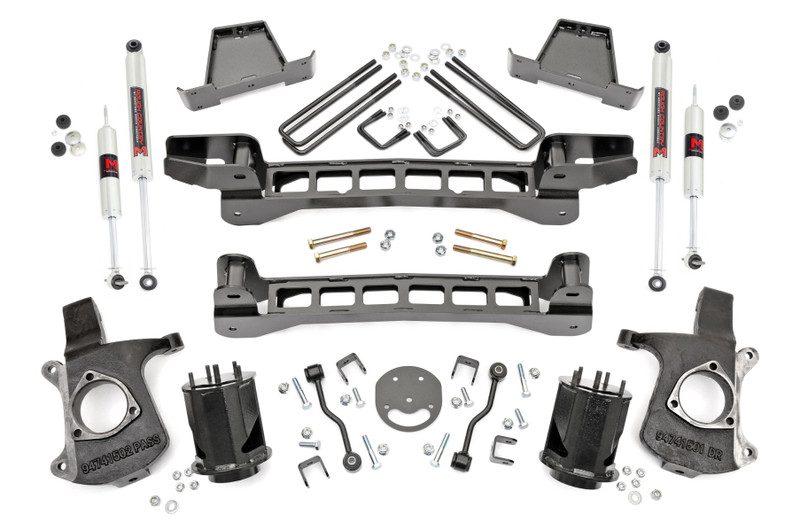 Rough Country 6 in. Lift Kit, M1 Shocks for Chevy/GMC 1500 99-06 and Classic - 23440