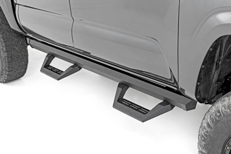 Rough Country SRX2 Adj Aluminum Step for Toyota Tacoma 2WD/4WD 05-23, Extended Cab - 71000A