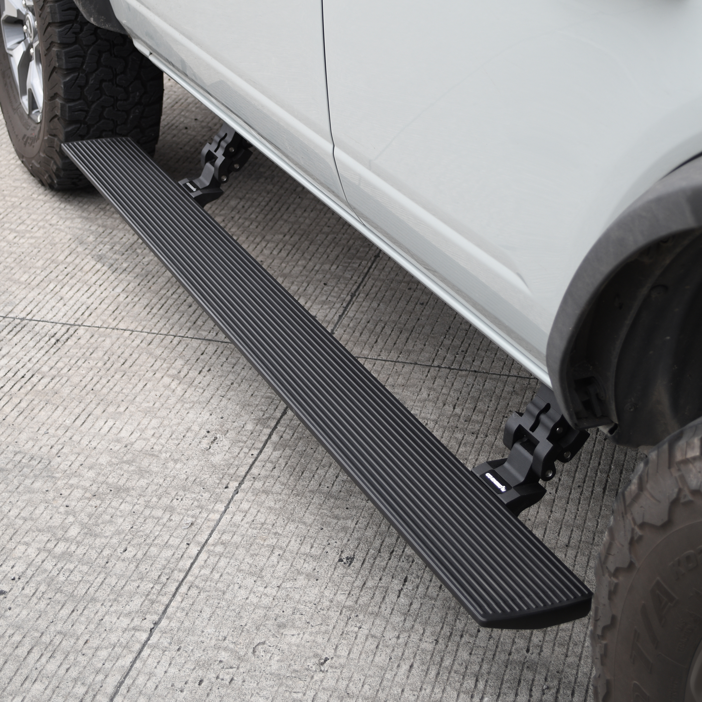 GR_eBoard_20412974PC_Bronco-