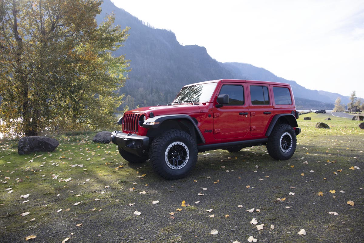 Rough Country - A-J01822 Fender Flares | Offroad Alliance