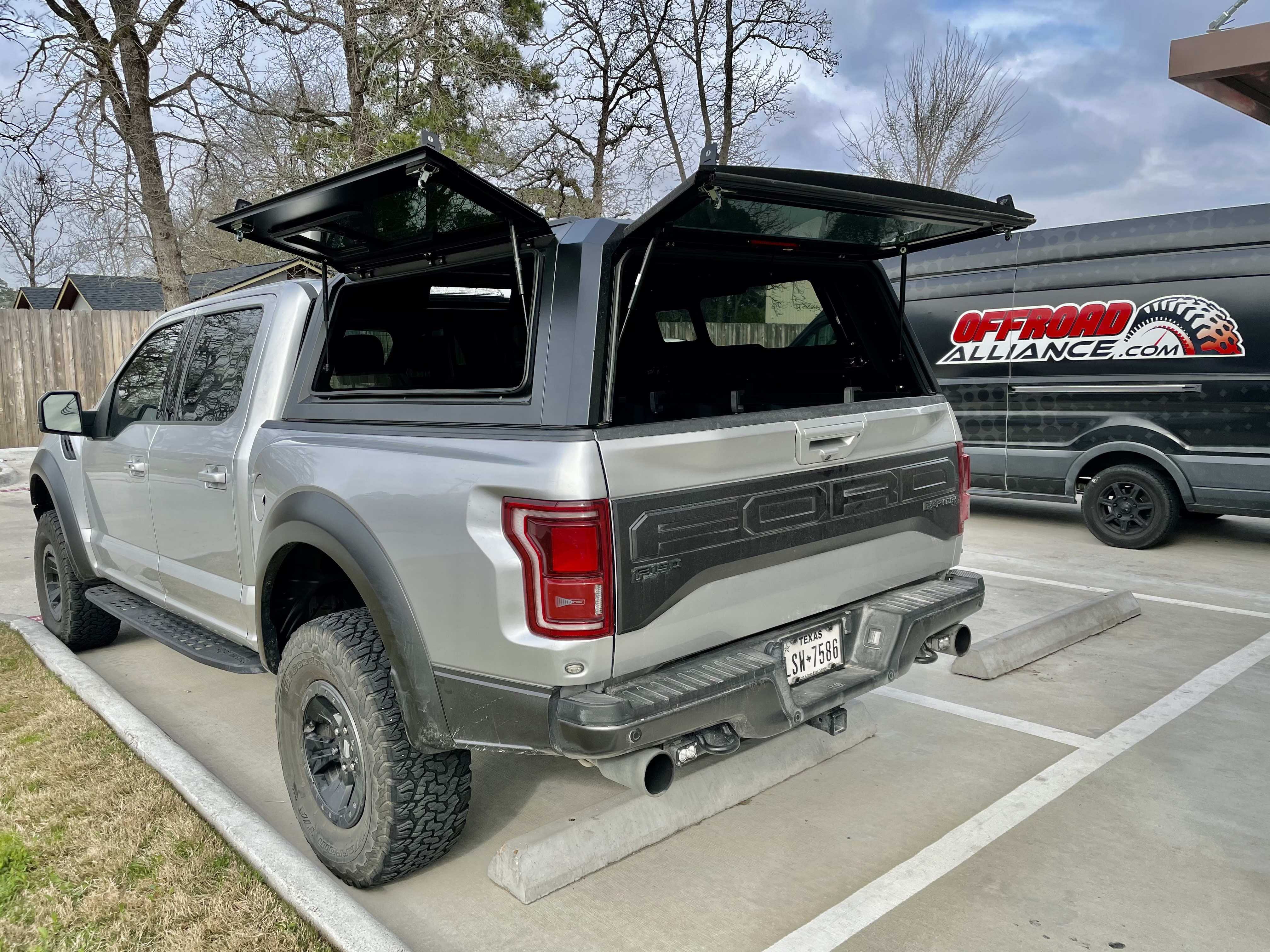 Ford Raptor RSI SmartCap