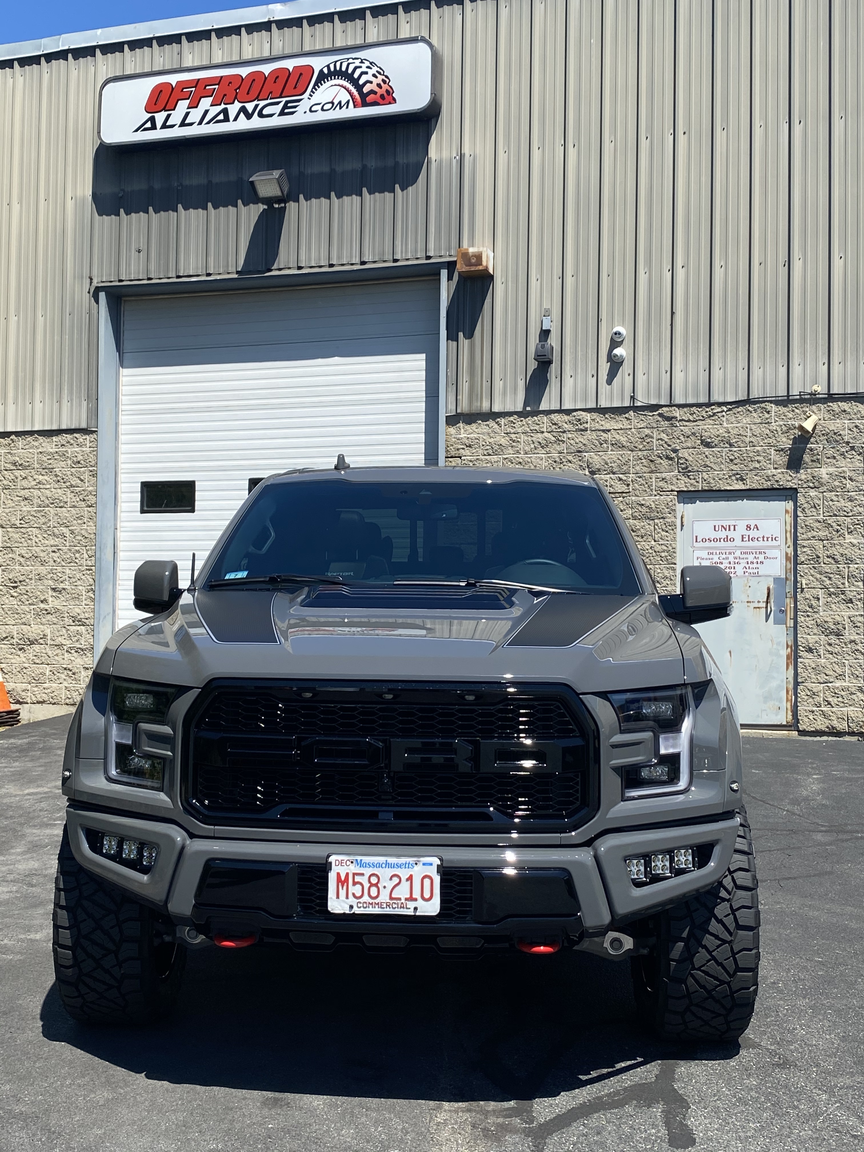 Leadfoot Gray Raptor