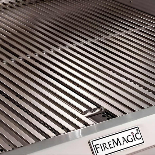 Fire Magic Analog Echelon Diamond E1060i Built-In Grill | Diamond Sear Cooking Grids have a patented design with bars that have a smooth flat top Fire Magic Analog Echelon Diamond E1060i Built-In Grill | Diamond Sear Cooking Grids have a patented design with bars that have a smooth flat top