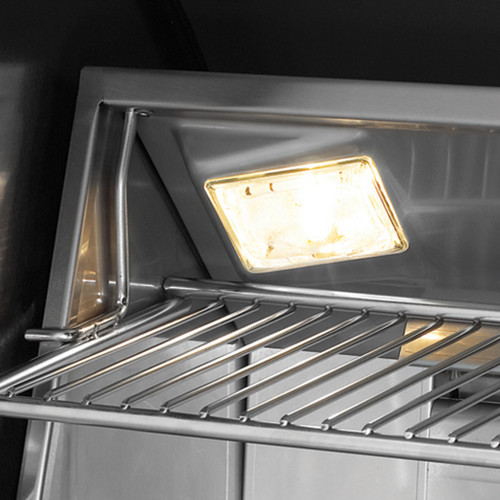 Fire Magic Digital Echelon Diamond E790i 40" Built-In Gas Grill | The Echelon Diamond E660 and E790 grills have 2 internal halogen lamps