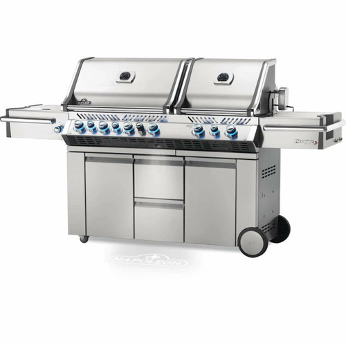 Napoleon Prestige PRO 825 Grill with Power Side Burner and Infrared Rear & Bottom Burners | The LED Spectrum NIGHT LIGHT™ Control Knobs have near limitless color options Napoleon Prestige PRO 825 Grill with Power Side Burner and Infrared Rear & Bottom Burners | The LED Spectrum NIGHT LIGHT™ Control Knobs have near limitless color options