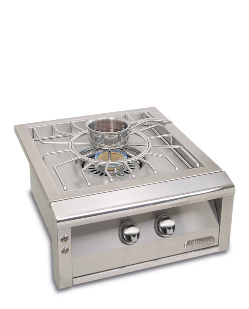 Alfresco Grills 24" Versa Power Gas Cooker | The Versa Power™ handles the smallest of saucepans, allowing for unrivaled efficiency and economy. From Hollandaise and white wine sauces, to cream and mustard sauces, you have the control to make the perfect condiment to your perfect  open-air meal.