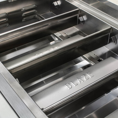 Blaze 32" 4 Burner LTE Built-In Gas Grill with Rear Infrared Burner | Flash tube ignition and crossovers provide an alternate ignition option