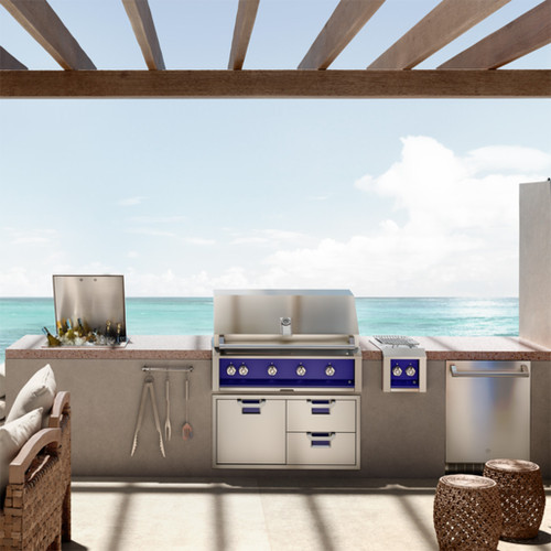 Aspire by Hestan 42" Built-In Gas Grill | Patented stainless steel rod grates.  Aspire by Hestan 42" Built-In Gas Grill | Patented stainless steel rod grates.