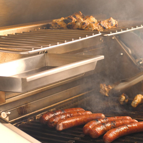 DCS 36" Series 9 Built-In Gas Grill | More room when cooking for a crowd with a secondary cooking space that can fit a broiling pan for slow cooking, roasting, sauces, or to keep food warm after searing. DCS 36" Series 9 Built-In Gas Grill | More room when cooking for a crowd with a secondary cooking space that can fit a broiling pan for slow cooking, roasting, sauces, or to keep food warm after searing.