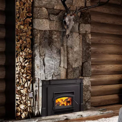 Quadra-Fire Expedition I Wood Insert | Fitting most fireplace openings, the Expedition I lets you load your wood, light the fire and enjoy the comfortable warmth