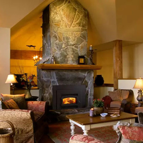 Quadra-Fire Expedition I Wood Insert | Even with its more compact size, you can enjoy up to six hours of heating on a full load of wood