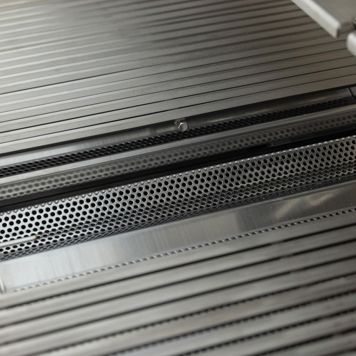 Blaze LTE PRO 32-Inch 4-Burner Built-In Gas Grill​ | 4 distinct cooking zones put you in control of your temperatures and offer cooking versatility