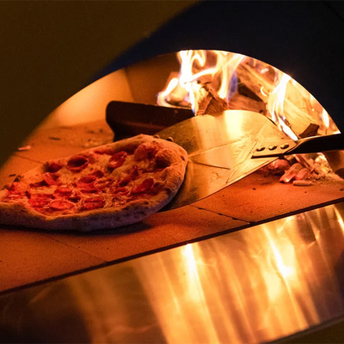 Alfa Moderno 5 Pizze Gas Pizza Oven | The selection of materials and the high quality of the internal components ensure the 5 Pizze oven maintains functionality and robustness without compromise.
