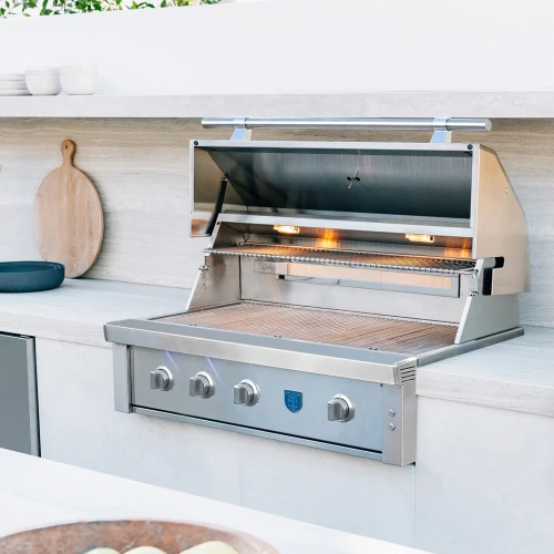 American Made Grills Estate Freedom 42-Inch Built-In Gas Grill | LED Lights Over Each Knob