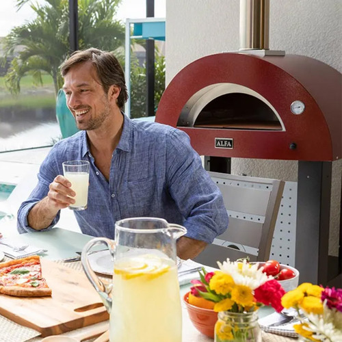 Alfa Moderno Wood-Fire 2 Pizze Pizza Oven | The preferred fuel for those who love authentic, genuine flavours. Ideal if you like cooking outdoors and want to give the longer cooking times all the fragrance of the wood.