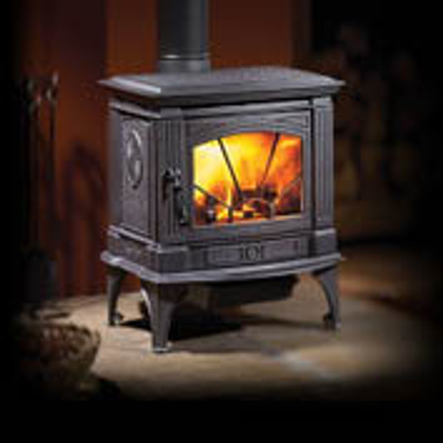 Hampton® H200 Medium Cast Iron Wood Stove - Charcoal Gray