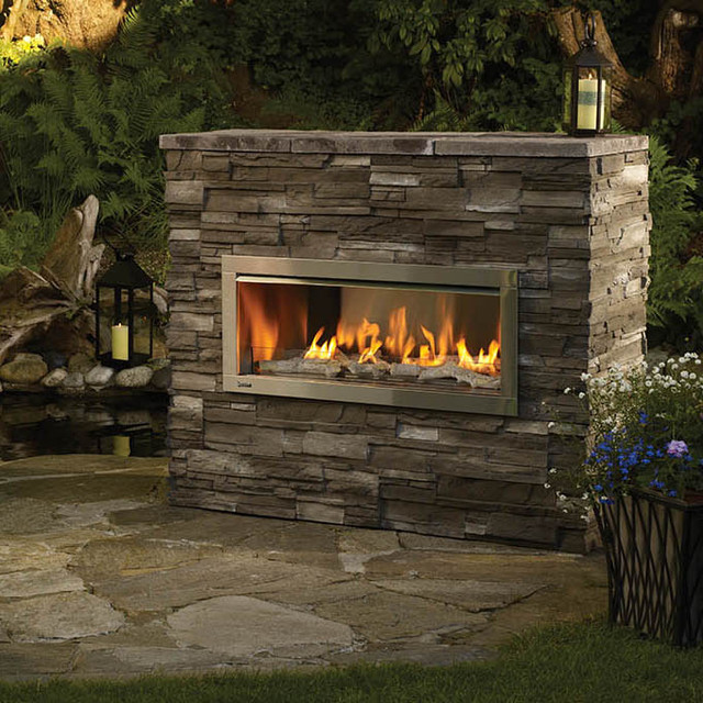 Regency Horizon HZO42 Contemporary Outdoor Gas Fireplace