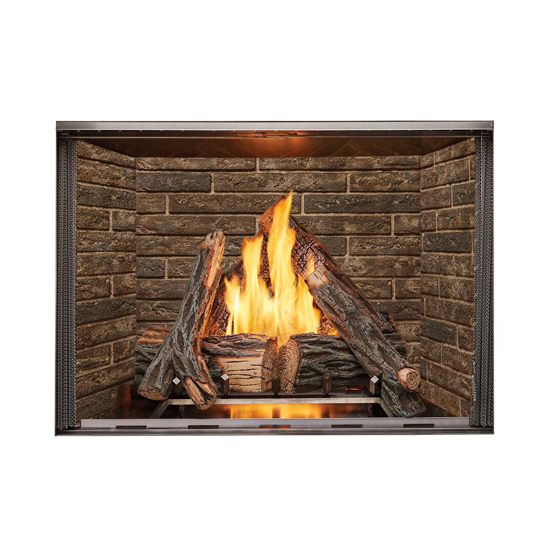 Majestic Courtyard 42" Outdoor Gas Fireplace | Create a space that brings family and friends together with the Outdoor Lifestyles® Courtyard gas fireplace.