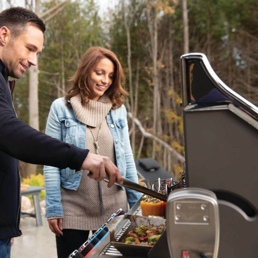 Napoleon Prestige PRO 665 Gas Grill with Infrared Rear and Side